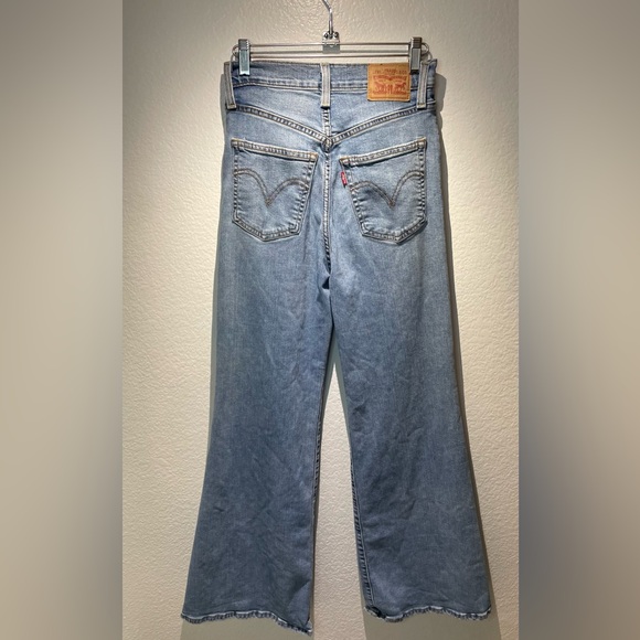 Levi's Ribcage Bell Bottom Jeans 27 Distressed Knee Blue 30" Inseam - Picture 2 of 6